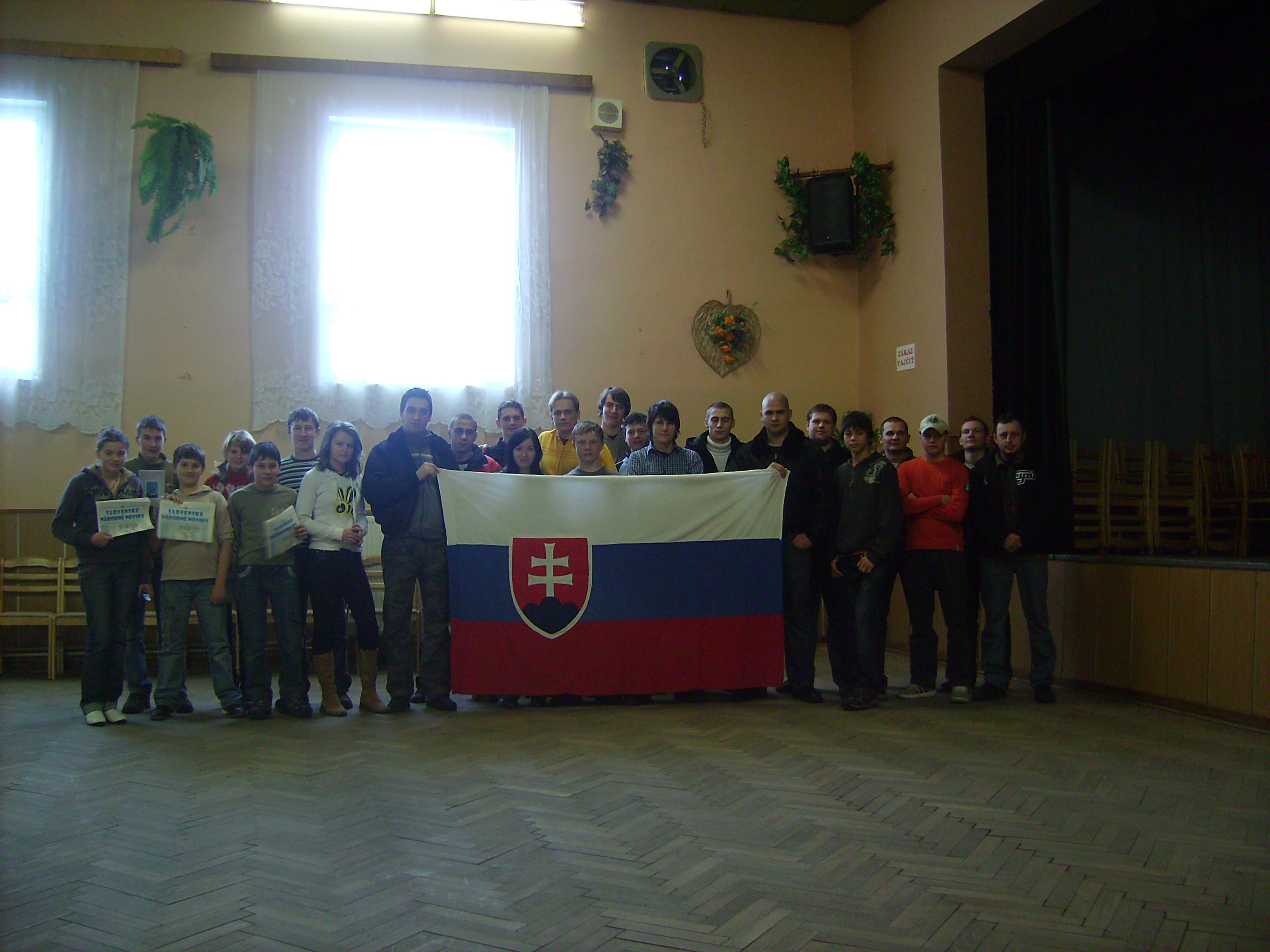 a všetci pritomny